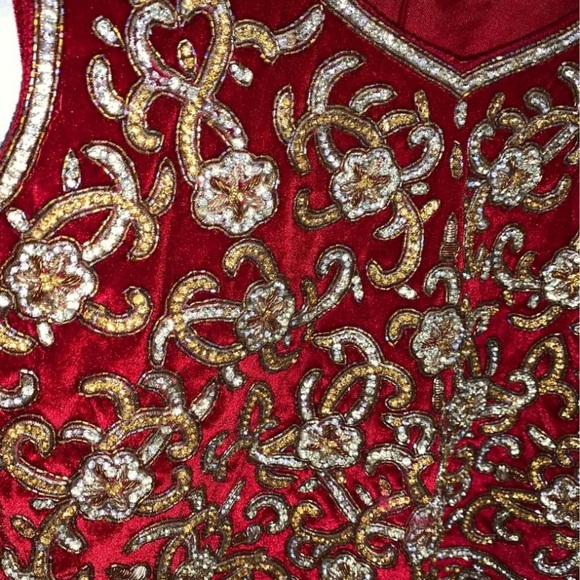 Indian lehenga - Picture 2 of 5